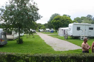 Plus de 100.000 € pour le camping