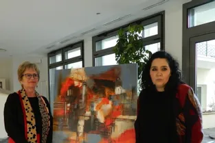 Muriel Cayet, qui propose un accompagnement à la création picturale, expose jusqu’au 29 janvier