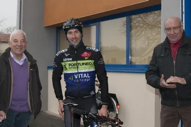 Florian Vachon en VTT avec les Cyclos