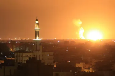 Israël élimine trois chefs du Jihad islamique dans des frappes aériennes à Gaza, 13 morts au total