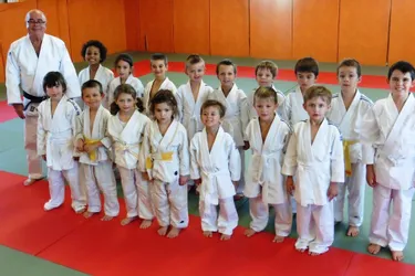 Tatami tout neuf au Judo-Club
