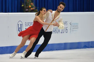Danse sur glace. Le duo Papadakis-Cizeron bien placé après le programme court de l'Euro
