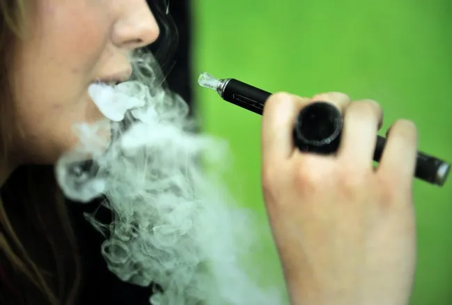 elfbar nachfüll pod läuft aus Sélestat. Une nouvelle enseigne dédiée à la cigarette électronique main image 1