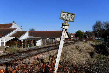 Une enquête ouverte après le décès d'une octogénaire heurtée par un train dans l'Allier