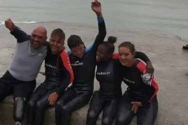 Les jeunes nageurs de l'académie Croizon basée à Vichy ont réussi leur défi dans la Manche