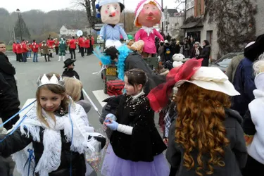 Le Carnaval fait sa parade dans les rues