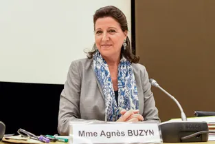 Covid-19 : face à la commission d'enquête, Agnès Buzyn assure avoir "toujours anticipé"