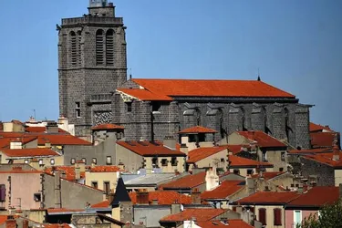 Saint-Pierre-des-Minimes, Notre-Dame-de-la-Prospérité et Notre-Dame-du-Port concernées