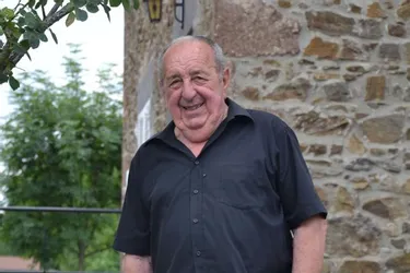 Charles Tourrette, maire de Salzuit depuis 1965, se veut actif pour le développement du village