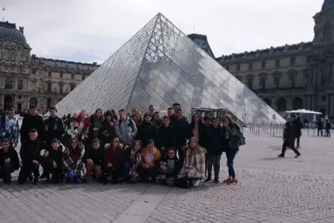Les collègiens ont découvert le Louvre