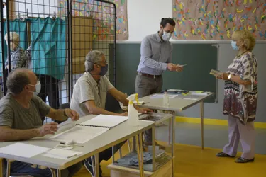 Élections départementales et régionales : 27,99 % de participation à 16 heures à Thiers, 29,84 % à Ambert (Puy-de-Dôme)