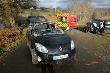 Accident à Saint-Mary-le-Plain (Cantal) : une automobiliste de 78 ans blessée