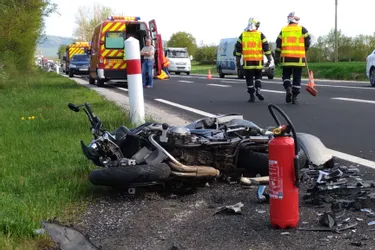 Un blessé dans une collision voiture-moto à Saint-Georges-d'Aurac (Haute-Loire)