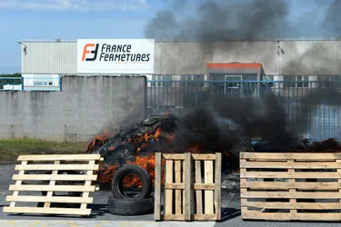 Boussac-Bourg (Creuse) : les salariés de France Fermetures maintiennent la pression