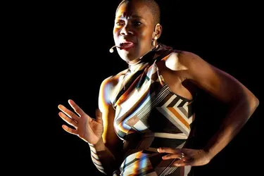 Perrine Fifadji fait chanter l’Afrique contemporaine