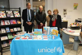 Une exposition-vente au profit de l’Unicef vient de s’achever au Carrefour Europe