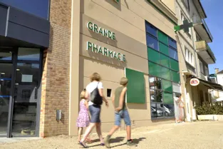 Des officines du centre-ville de Moulins fusionnent sous le nom de Grande Pharmacie