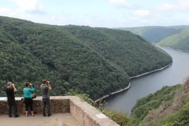 Corrèze : un nouveau site web pour mettre en valeur l'itinéraire de randonnée de Bort à Argentat, le long de la Dordogne