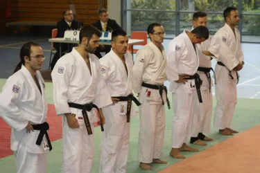 Des judokas de haut niveau en examen