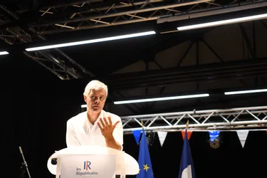 En meeting à Saint-Pourçain-sur-Sioule, Laurent Wauquiez attaque de front Emmanuel Macron