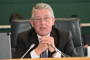 Jean-Yves Gouttebel réélu à la tête du département du Puy-de-Dôme