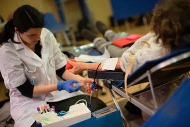 Vous voulez donner votre sang ? Voici les prochaines collectes de sang prévues dans le Puy-de-Dôme