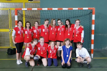 Handball : les benjamines championnes