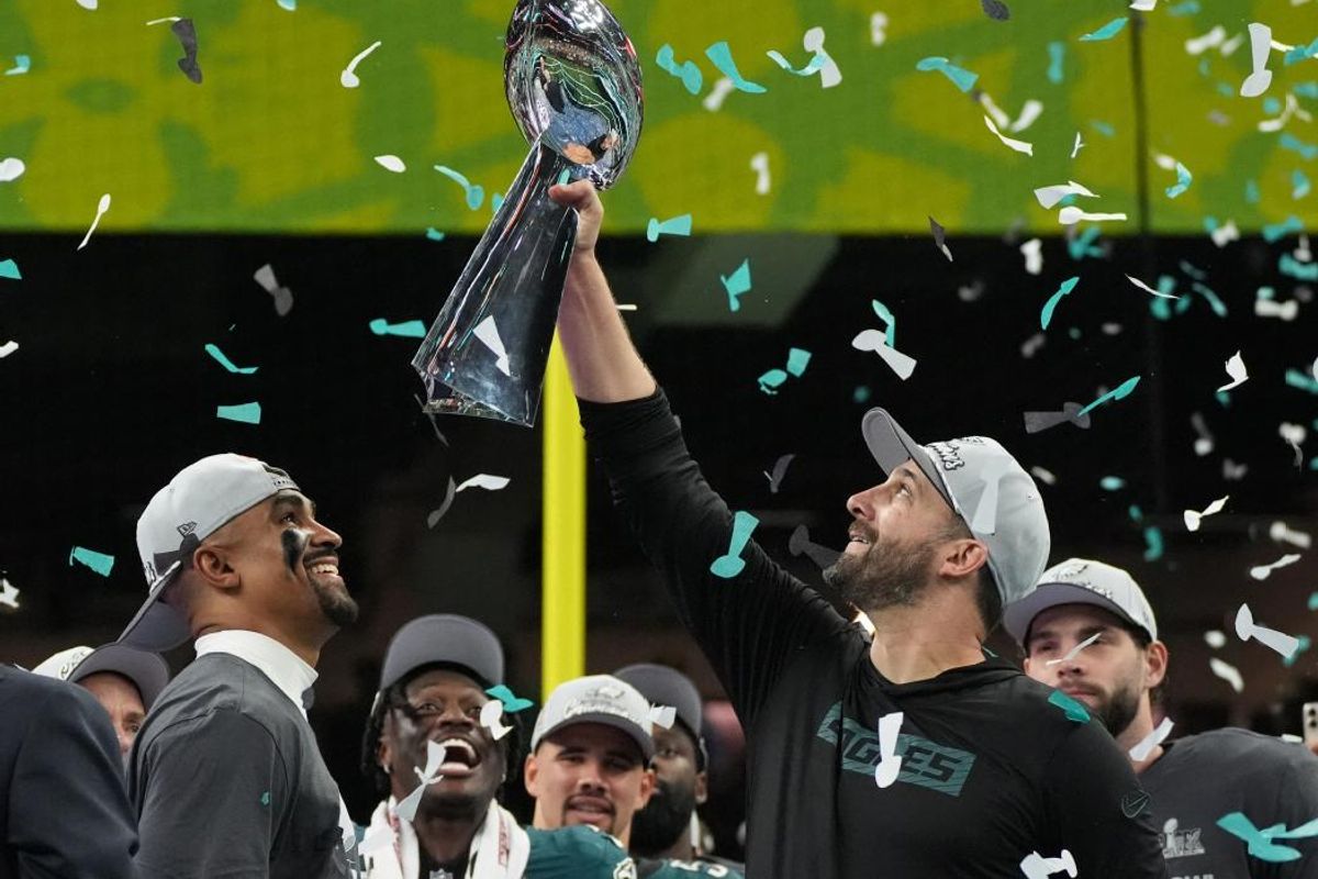 Show xxl, victoire des eagles, trump en tribune, pubs qui valent des millions... Retour sur la folie du super bowl 2025