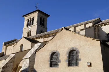 Travaux sur la toiture de la collégiale d'Artonne : l'Etat condamné à verser 1 million d'euros à la commune