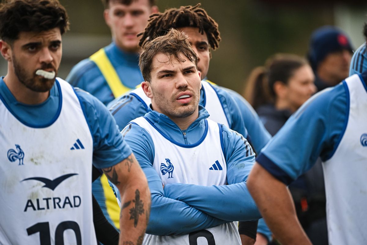 Tournoi des vi nations : pourquoi la charnière dupont-ntamack est si importante pour les bleus
