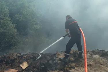 Feu dans un ancien crassier : vingt-deux pompiers de l'Allier mobilisés