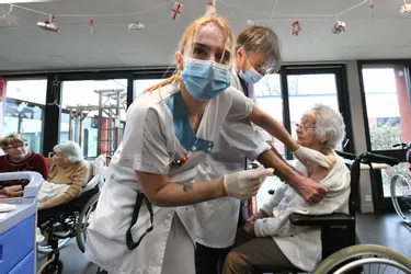 Dans la Creuse, les aînés se font vacciner