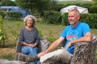 Un couple amoureux de la France rurale à la tête d’un gîte/mini-camping à La Crouzille