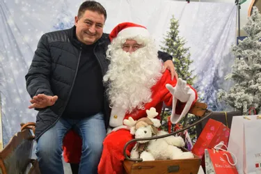Père Noël pendant vingt-cinq ans, Serge Passuto partage les coulisses d’une mission sans égal