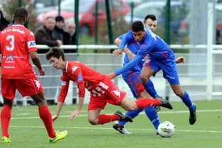 Isle a battu La Rochelle (2-0), samedi, au terme d’un match tendu