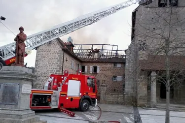 Mardi après-midi, un incendie a dévasté l’ancien prieuré et a touché l’église du XIIIe