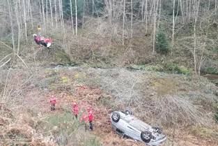 Une conductrice accidentée a dû être hélitreuillée près de Vollore-Ville (Puy-de-Dôme)