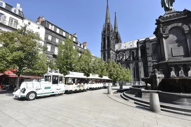 Le petit train sillonne à nouveau les rues de Clermont-Ferrand