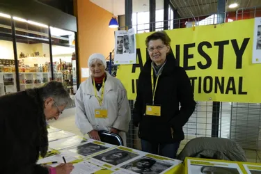 Dix jours pour signer avec Amnesty international