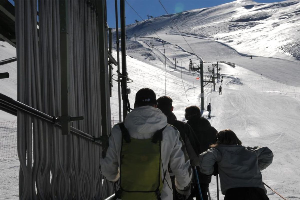 Pourquoi la liaison entre Super Besse et le Mont-Dore n’est-elle pas mieux adaptée à l’affluence ?