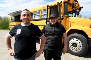 Avec des produits corréziens, le School Bus American, va sillonner les routes de France
