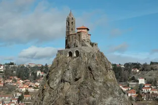 La mairie veut faire classer son rocher Saint-Michel