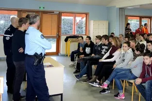 La gendarmerie informe les lycéens