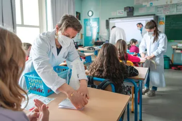 Écoles et épidémie : les parents et les enseignants veulent des solutions concrètes dans le Puy-de-Dôme
