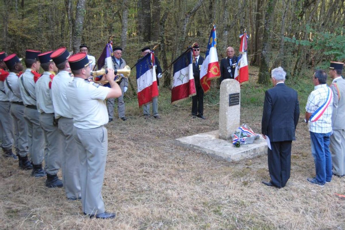 Les Anciens Du 1er R giment D infanterie Ont 70 Ans Le Berry R publicain Les Anciens Du 1er R giment D infanterie Ont 70 Ans Le Berry R publicain