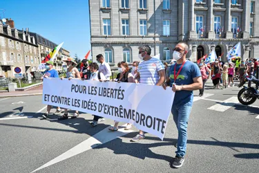 Une soixantaine de personnes se sont mobilisées « contre le racisme et les idées d'extrême droite » à Guéret (Creuse)