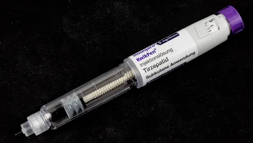 tirzepatide vs semaglutide comparison chart Comparing Tirzepatide vs Semaglutide: Effects, Cost, Differences