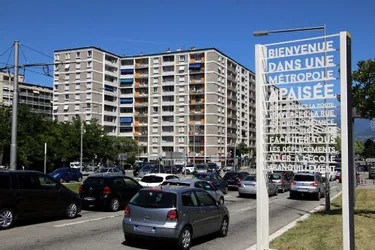 Grenoble : les effets nuancés du passage à 30 km/h appliqué depuis 2016