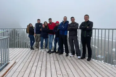 Huit tiktokeurs passent le Nouvel an à la station de ski de Prabouré à Saint-Anthème (Puy-de-Dôme)