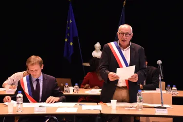 Pierre Pécoul élu maire de Riom, avec neuf adjoints à ses côtés : "Notre seul but, c'est la réussite de Riom"